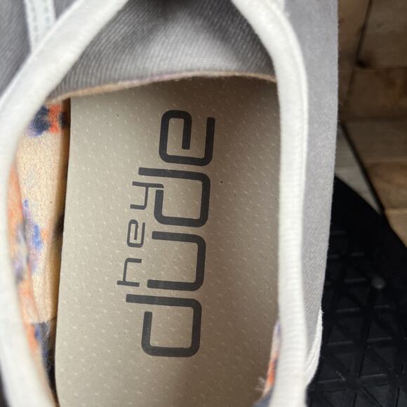 Hey Dude Womens Size 11 Karina Joy Lace Up Sneakers Shoes Tan White Canvas - Picture 6 of 10